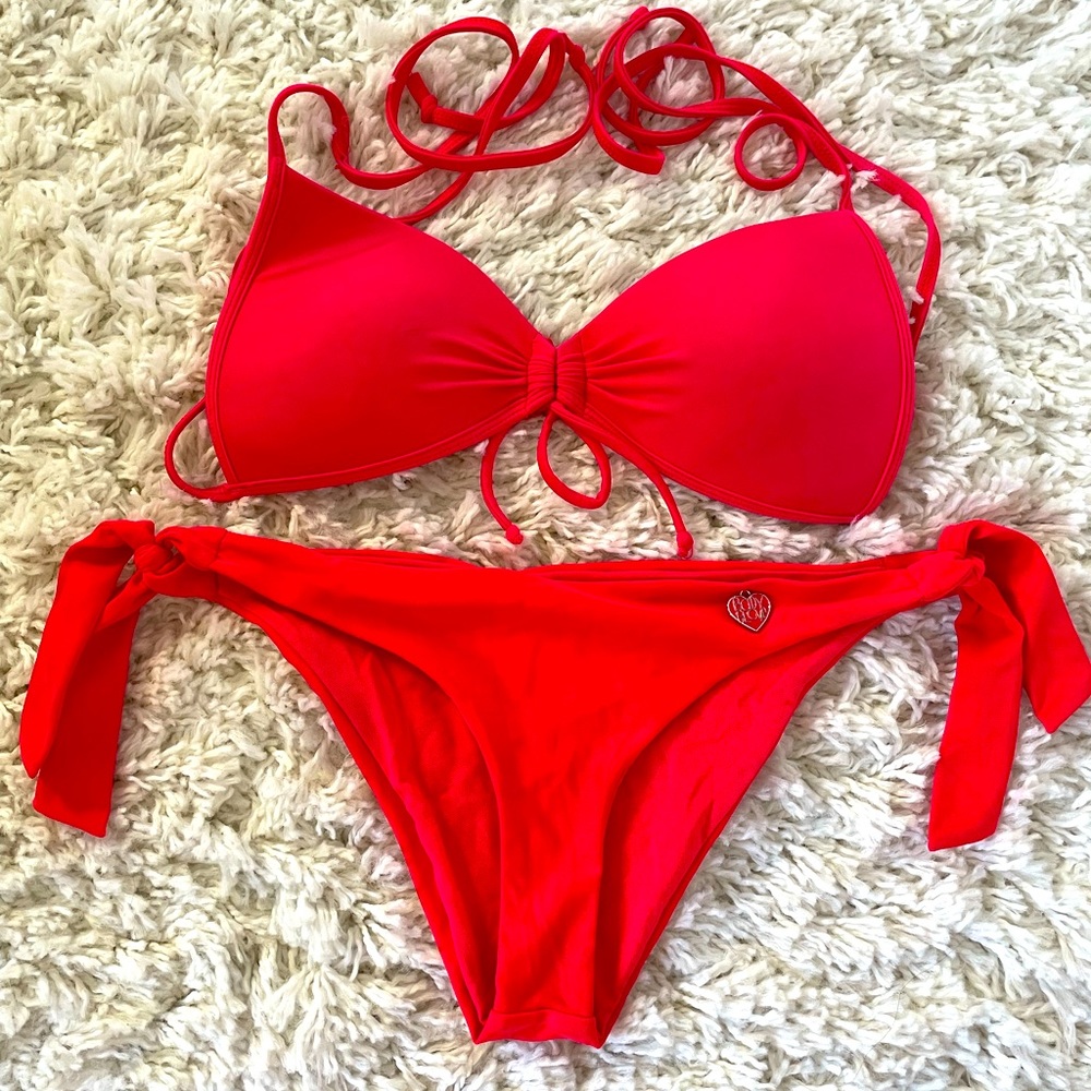 BODY GLOVE Smoothies Bikini Set + Rip Curl Bottoms